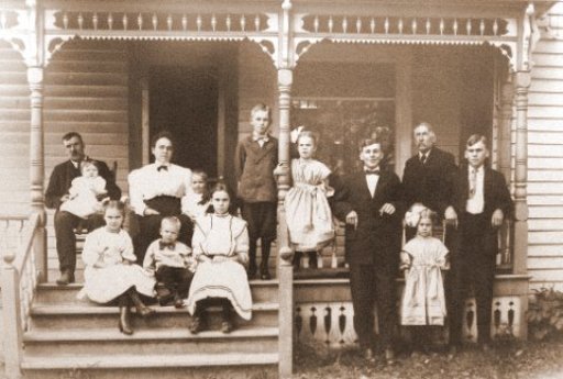 1909_ Frank and Mary (Candell) Fisher and family.jpg